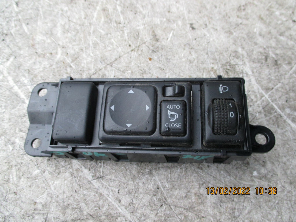 NISSAN JUKE 2015 MK1 MIRROR CONTROL HEADLIGHT ADJUST SWITCHES CONTROL PANEL