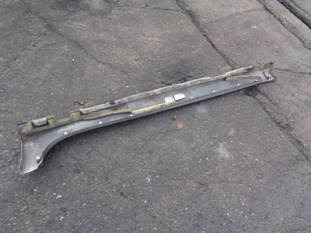 JAGUAR XF 2010 X250 3.0 DIESEL OS DRIVER SIDE SKIRT IN GREY
