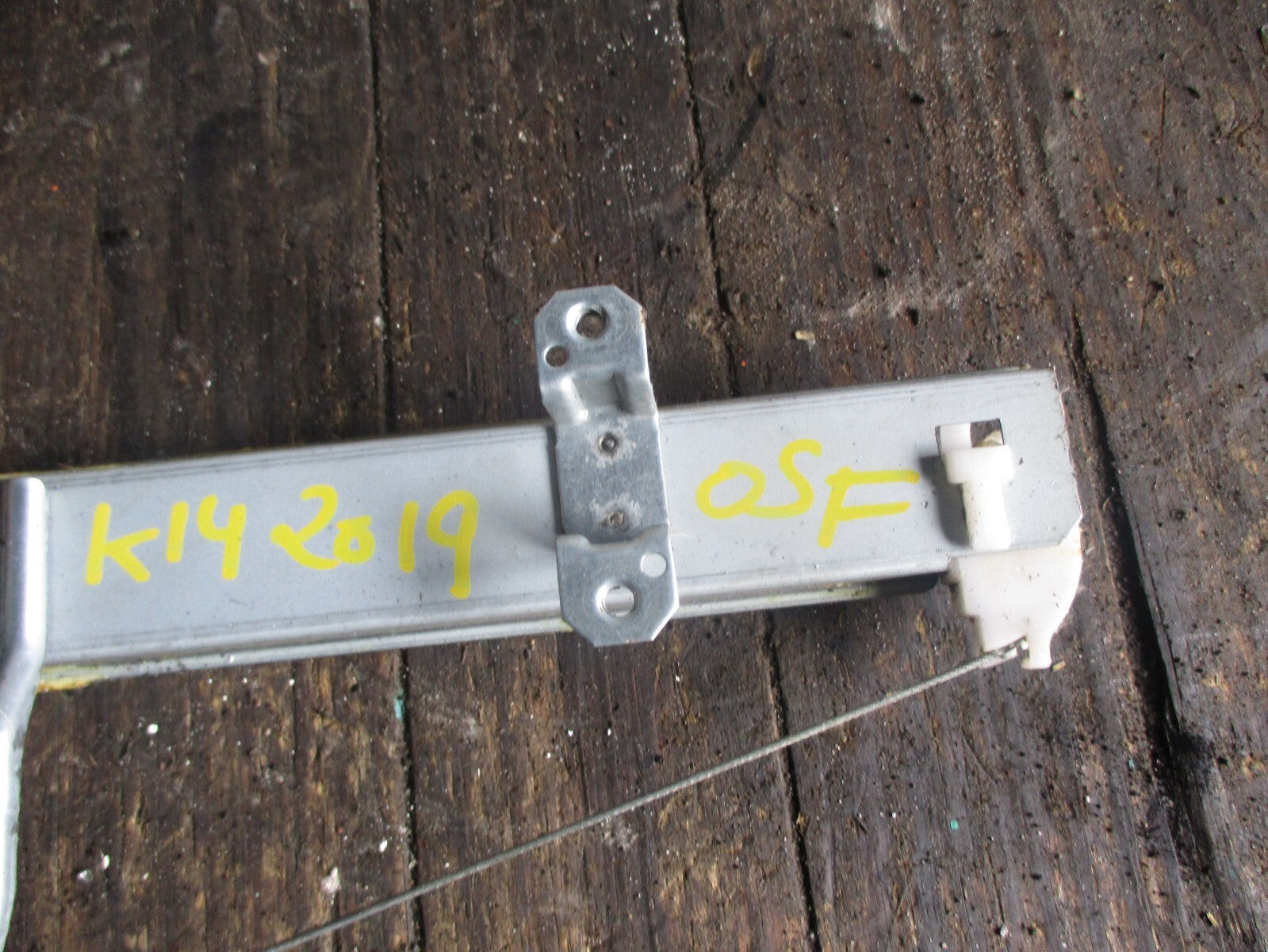 NISSAN MICRA K14 2019 OSF DRIVER SIDE FRONT WINDOW MOTOR REGULATOR