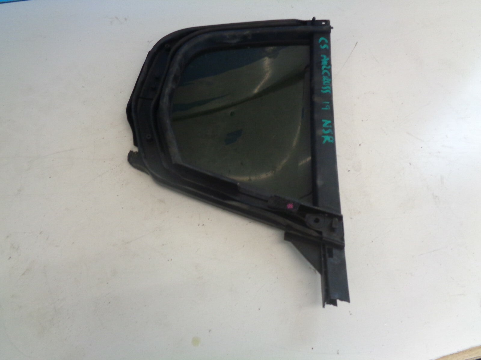 CITROEN C5 AIRCROSS 2019 NSR PASSENGER SIDE REAR DOOR WINDOW QUARTER GLASS