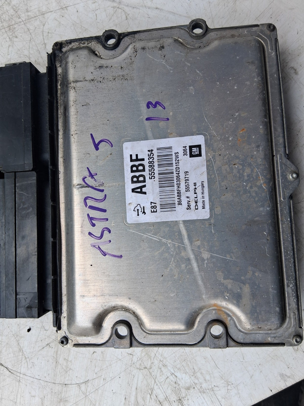 2013 VAUXHALL ASTRA J 1.7 DIESEL ECU ENGINE CONTROL UNIT 55588354