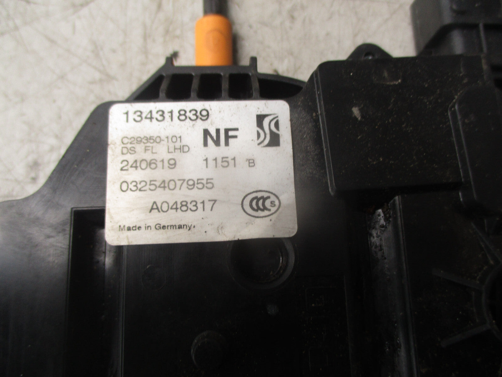 2019 VAUXHALL CORSA E NSF PASSENGER FRONT LEFT DOOR LOCK ASSEMBLY 13431839