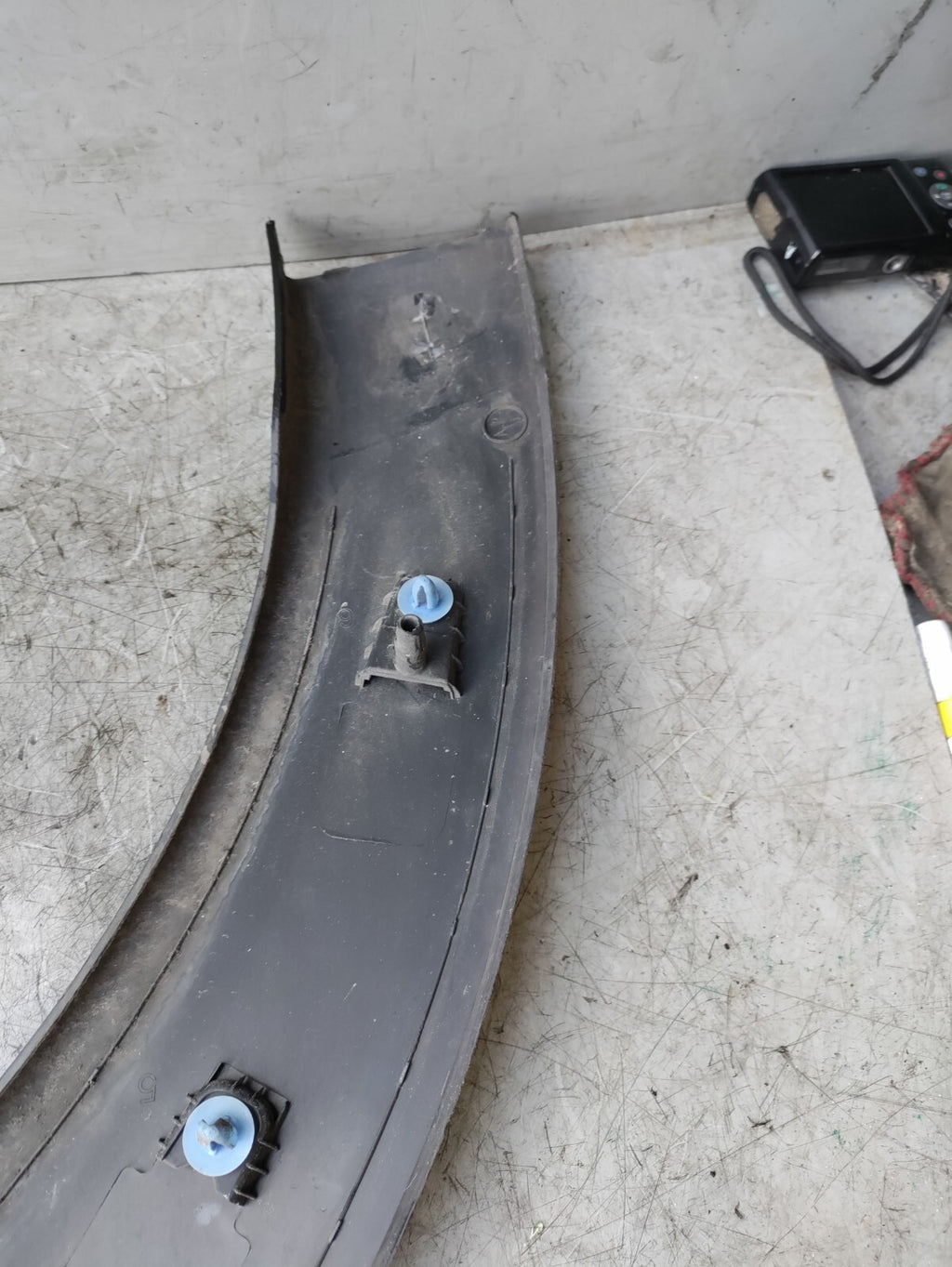 2019 CITROEN C4 CACTUS OSR DRIVER SIDE REAR WHEEL ARCH 9801554380