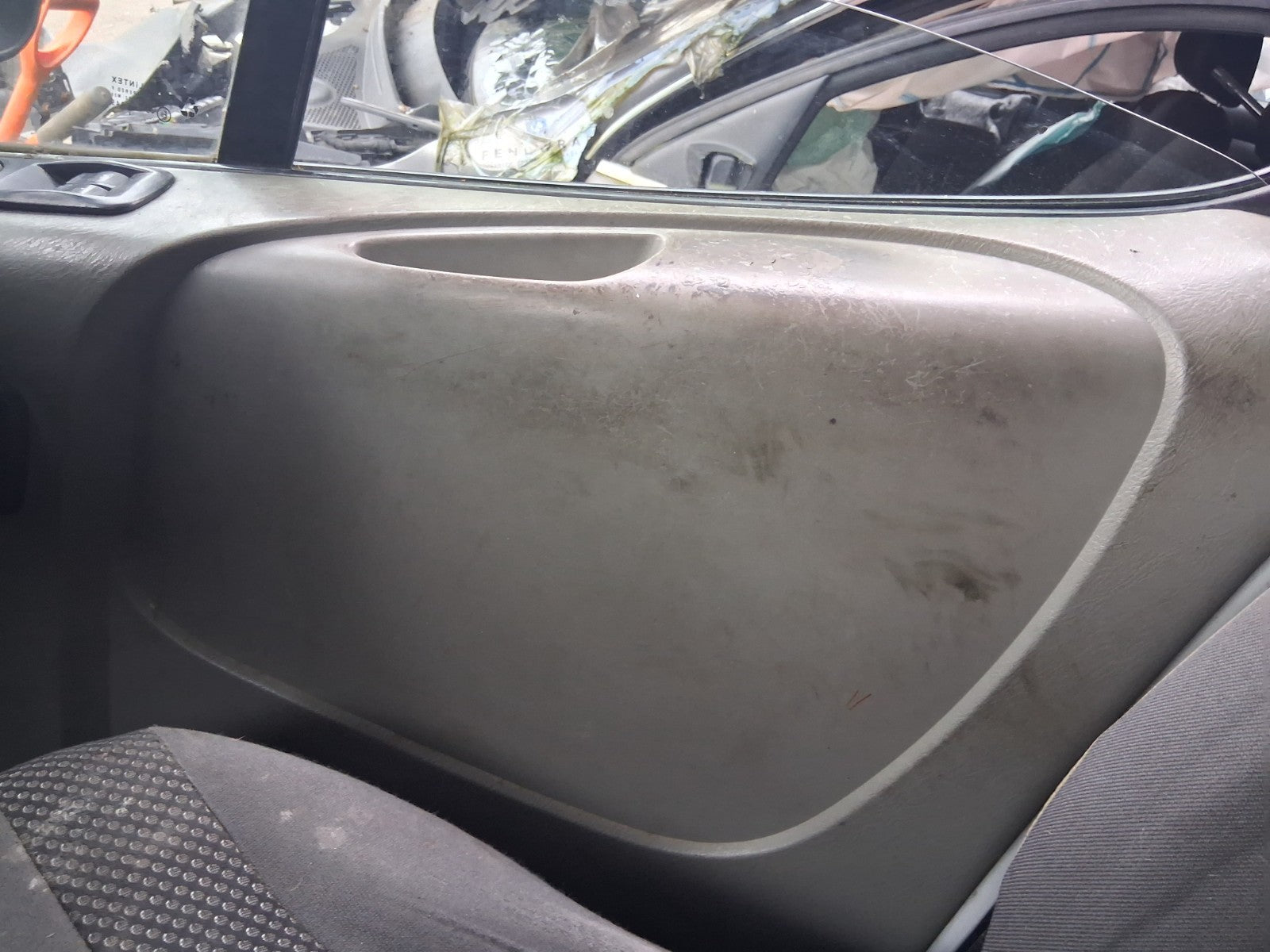 2014 VAUXHALL VIVARO MK1 OSF DRIVER SIDE FRONT RIGHT DOOR LOCK MECHANISM