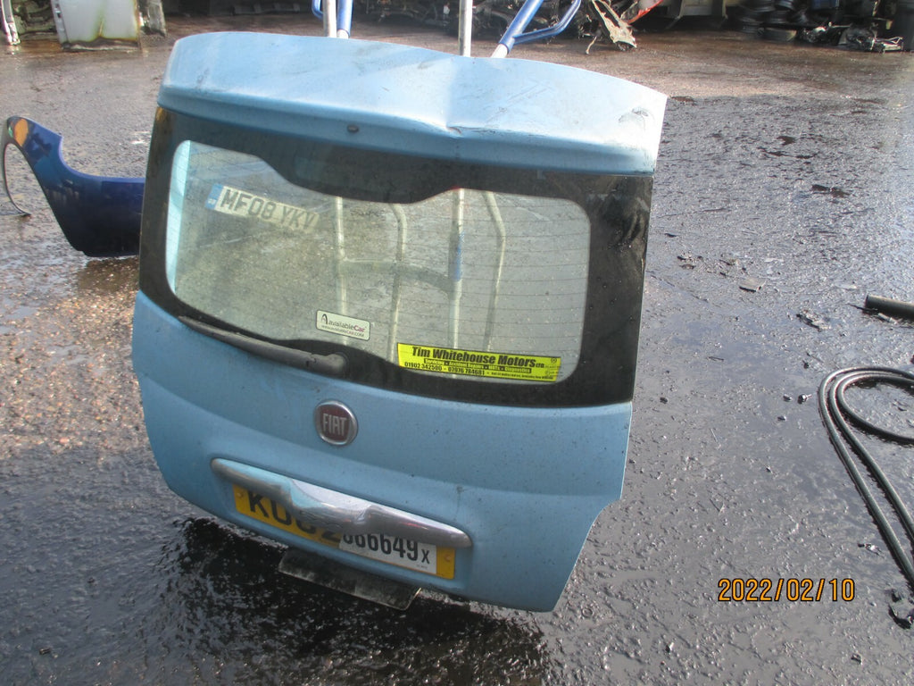 FIAT 500 POP 2012 3 DOOR REAR COMPLETE TAILGATE BOOTLID