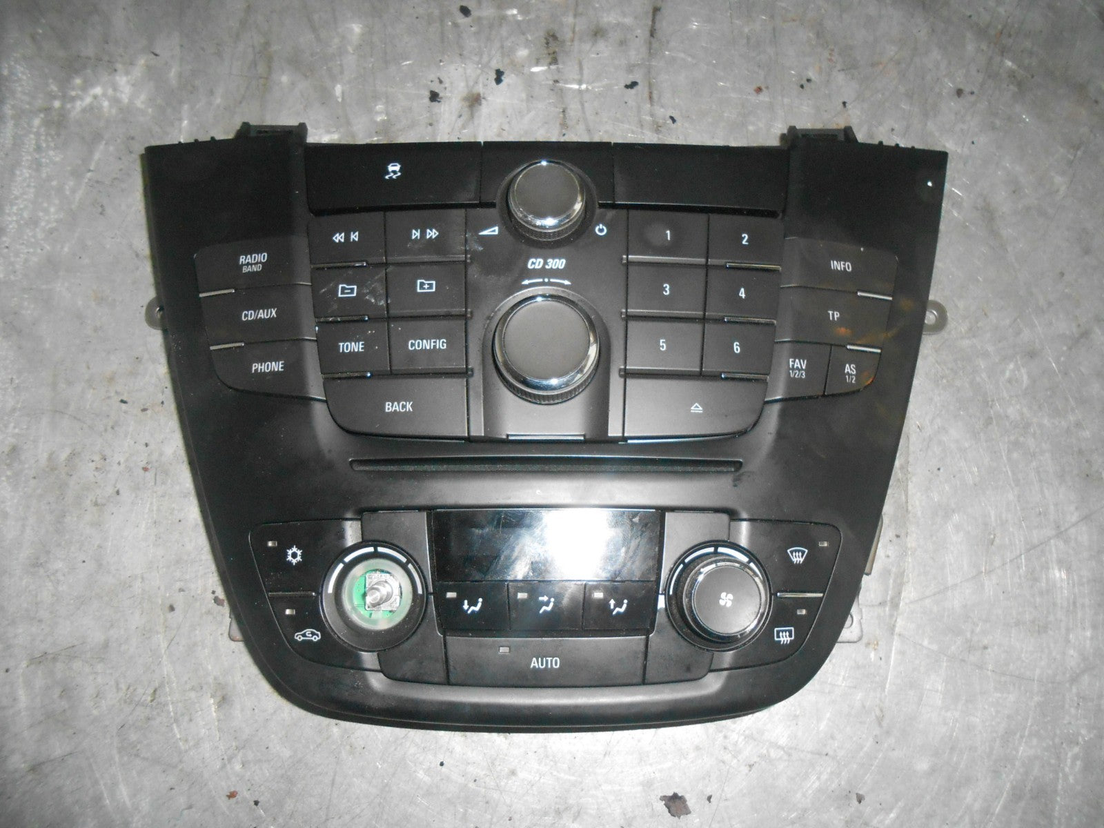 VAUXHALL INSIGNIA A (MK1) CD300 IN CAR STEREO ASSEMBLY 13332702 12844842
