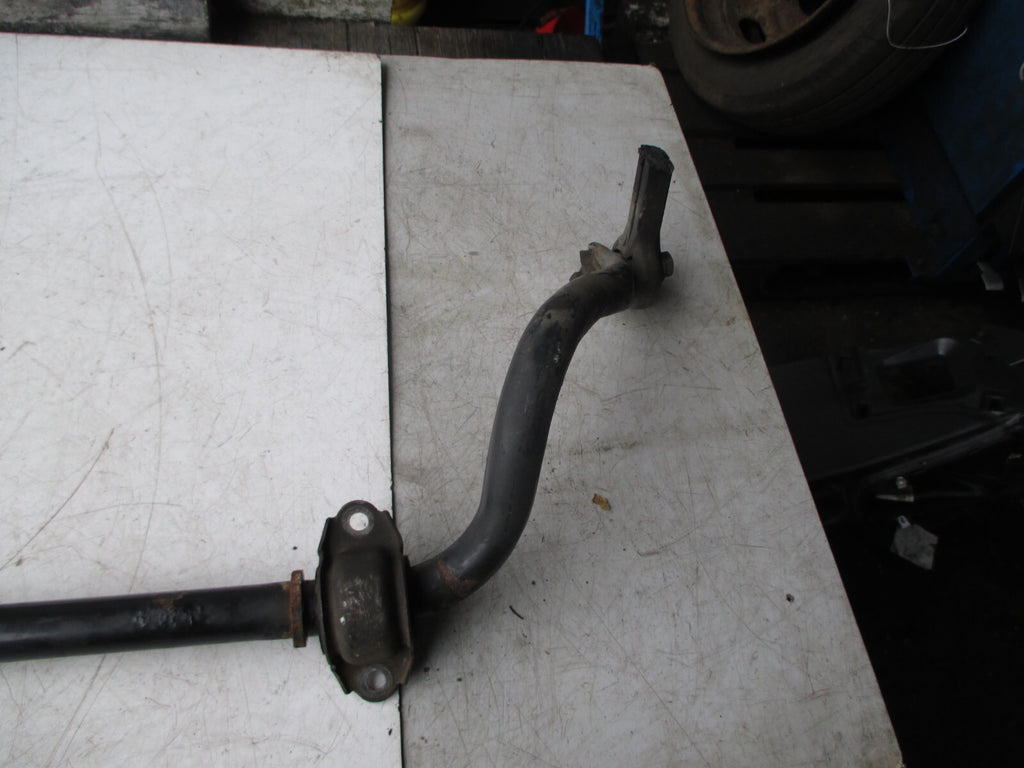 AUDI A4 B8 2011 FRONT ANTI ROLL SWAY BAR STABILIZER SUPPORT ROD 8K0411309L