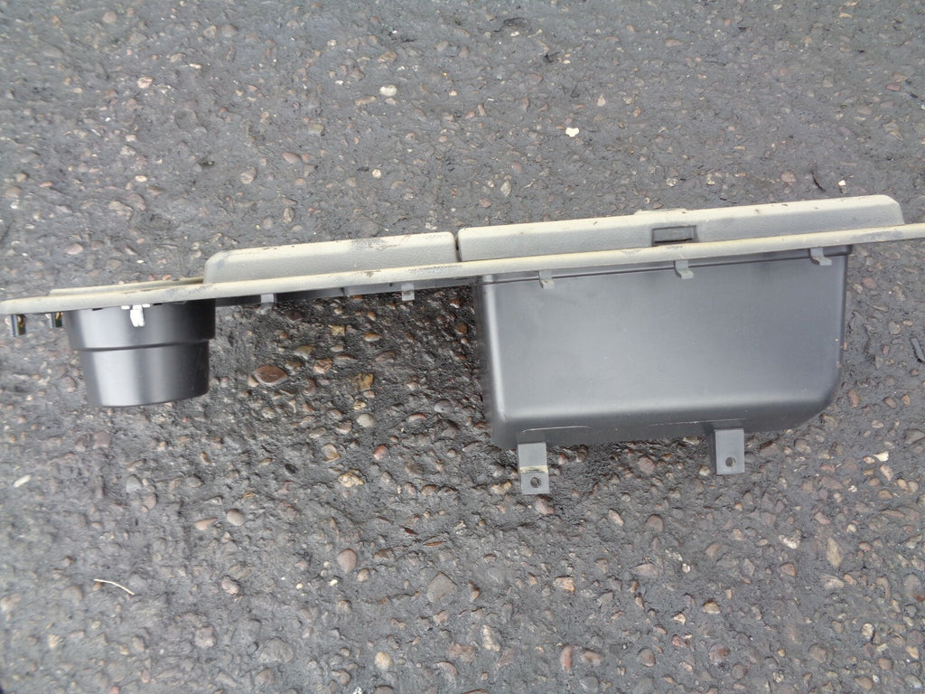 LAND ROVER DISCOVERY 3 2005 DRIVER SIDE REAR BOOT STORAGE COMPARTMENT ESJ501000