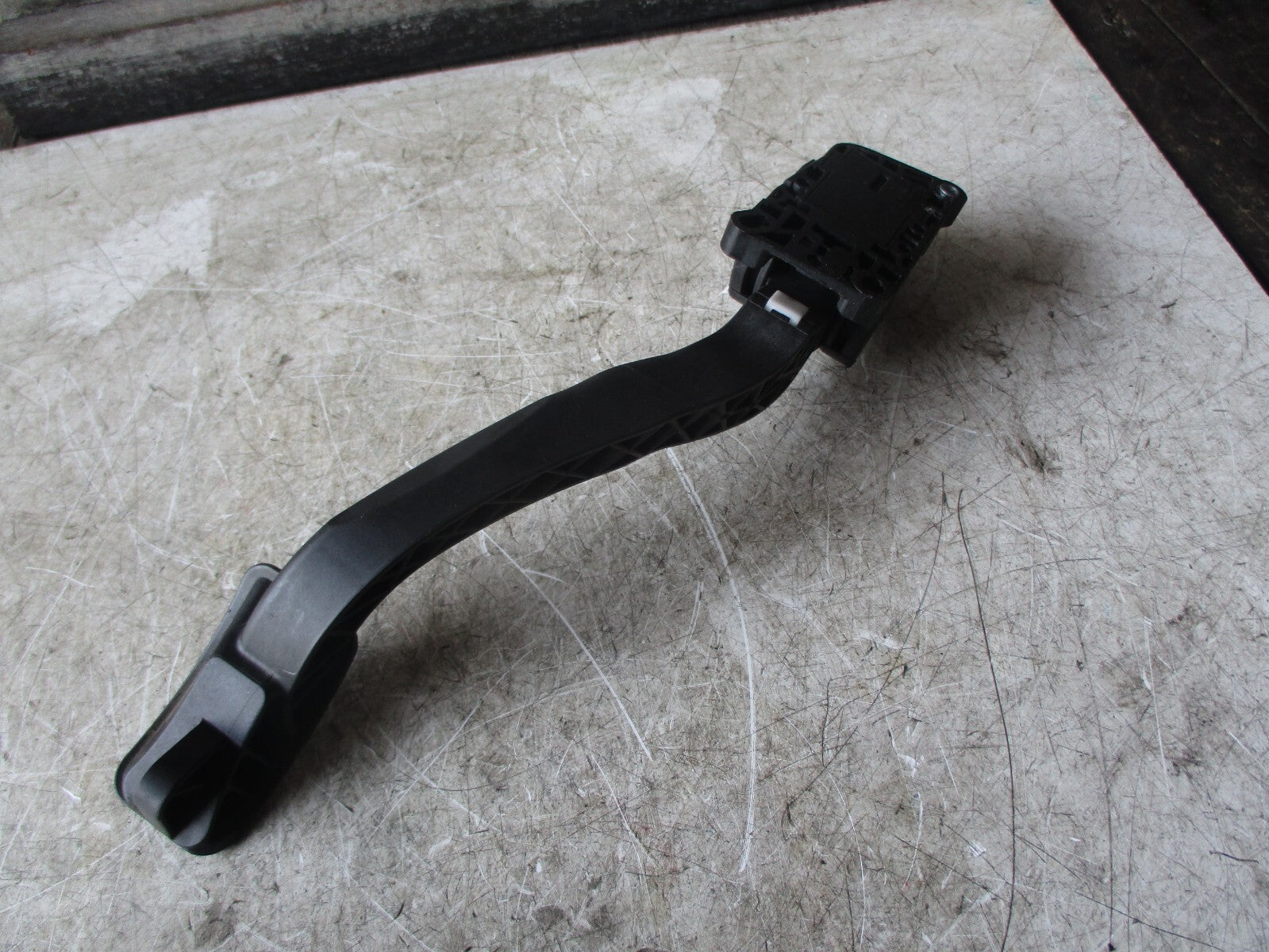 PEUGEOT 5008 2013 1.6 DIESEL ACCELERATOR PEDAL 9671417080