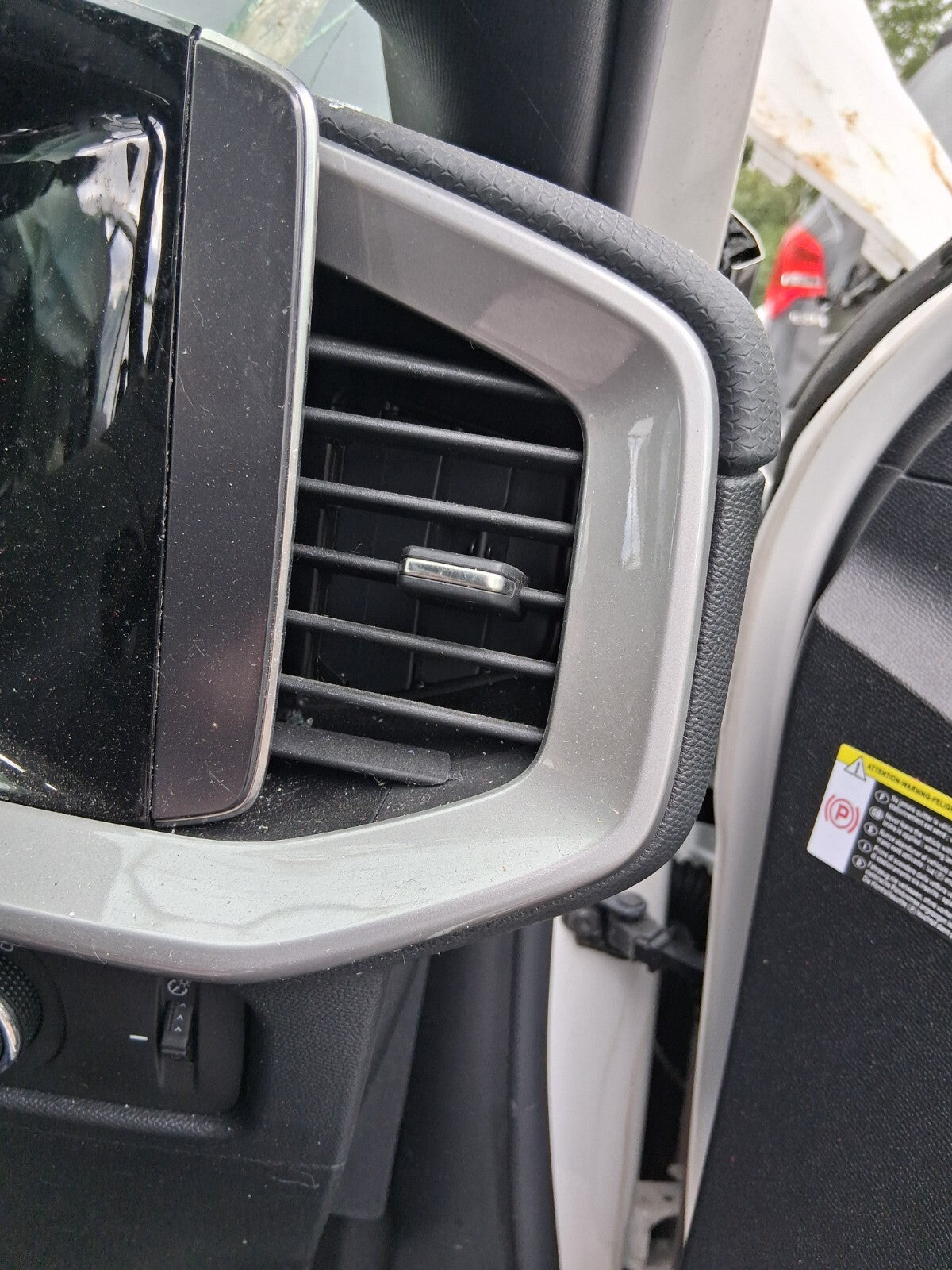 2024 VAUXHALL MOKKA B MK2 OSF DRIVER SIDE FRONT RIGHT AIR VENT