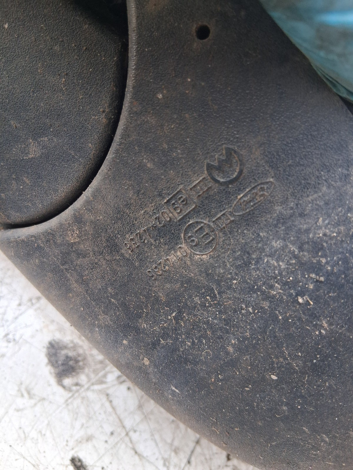 2005 FORD MONDEO MK3 OSF DRIVER SIDE FRONT RIGHT WING MIRROR E9014236