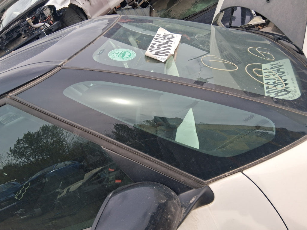 2019 FIAT 500L OSF DRIVER SIDE FRONT QUARTER GLASS PANEL