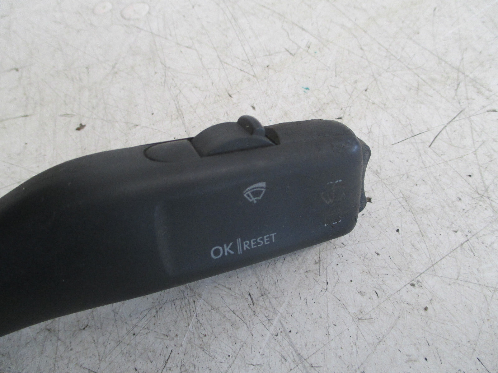 VW VOLKSWAGEN GOLF 2006 WINDSCREEN WIPER STALK SWITCH 1K0953519A