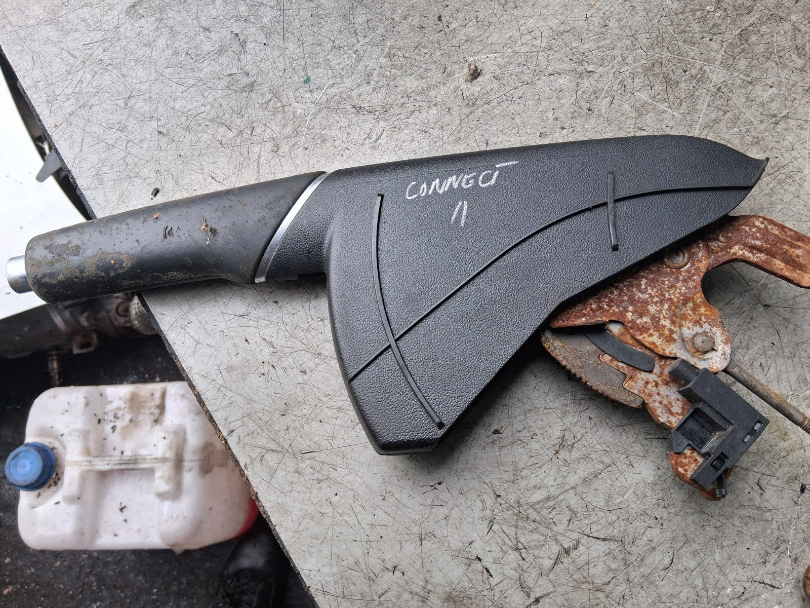 2011 FORD TRANSIT CONNECT MK1 MANUAL HANDBRAKE PARKING BRAKE LEVER MECHANISM
