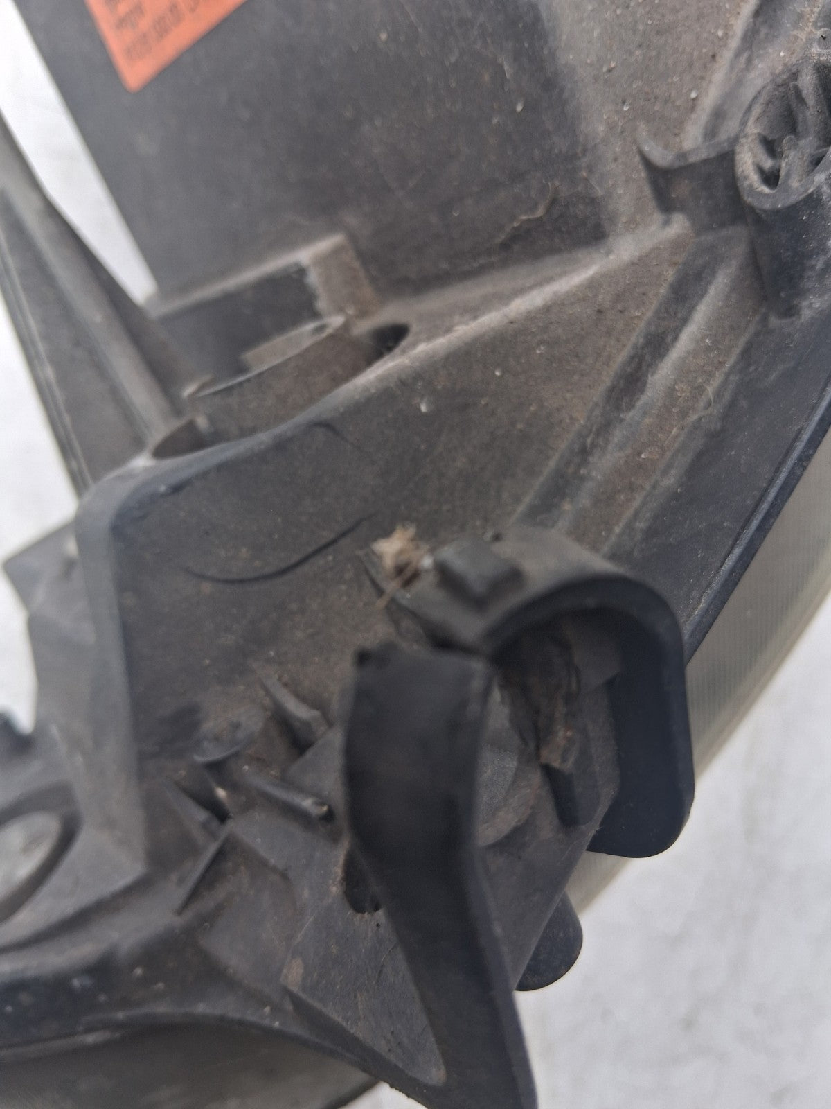 VAUXHALL CORSA C 2005 DRIVER RIGHT OFF SIDE HEADLIGHT 0096726