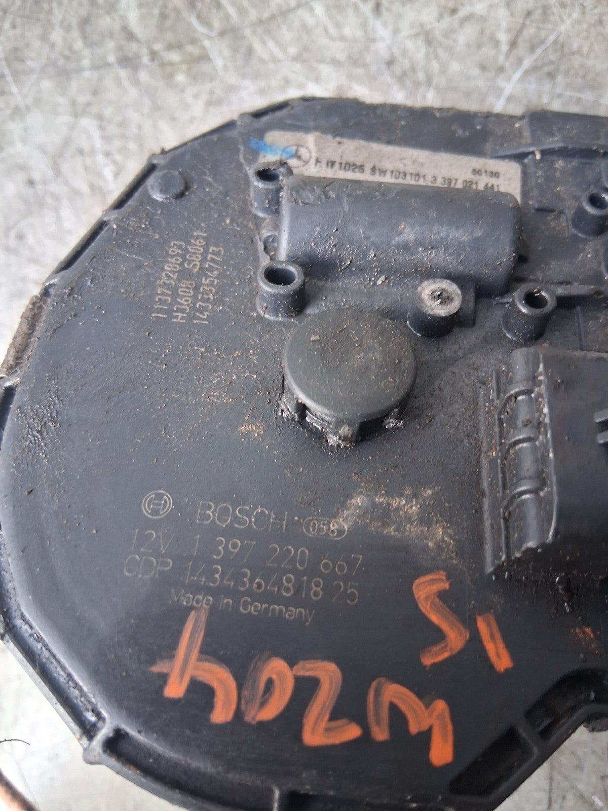 2015 MERCEDES C CLASS W204 FRONT WIPER MOTOR 1397220667