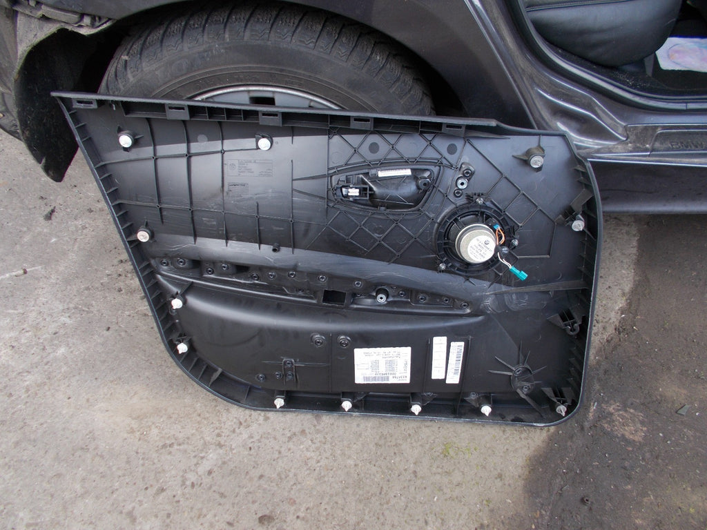 BMW 1 SERIES E87 2004 OSF DRIVER SIDE FRONT DOOR CARD LEATHER