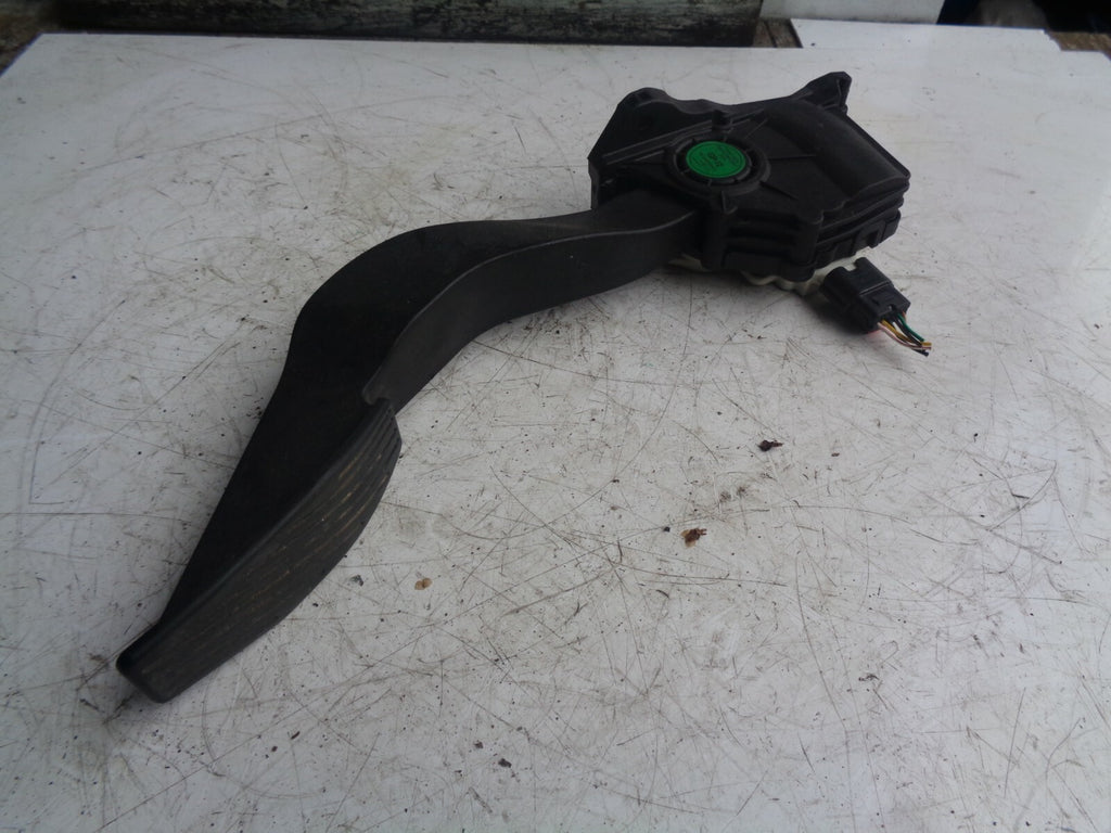 VAUXHALL VIVA MK4 2017 ACCELERATOR THROTTLE PEDAL 42361587