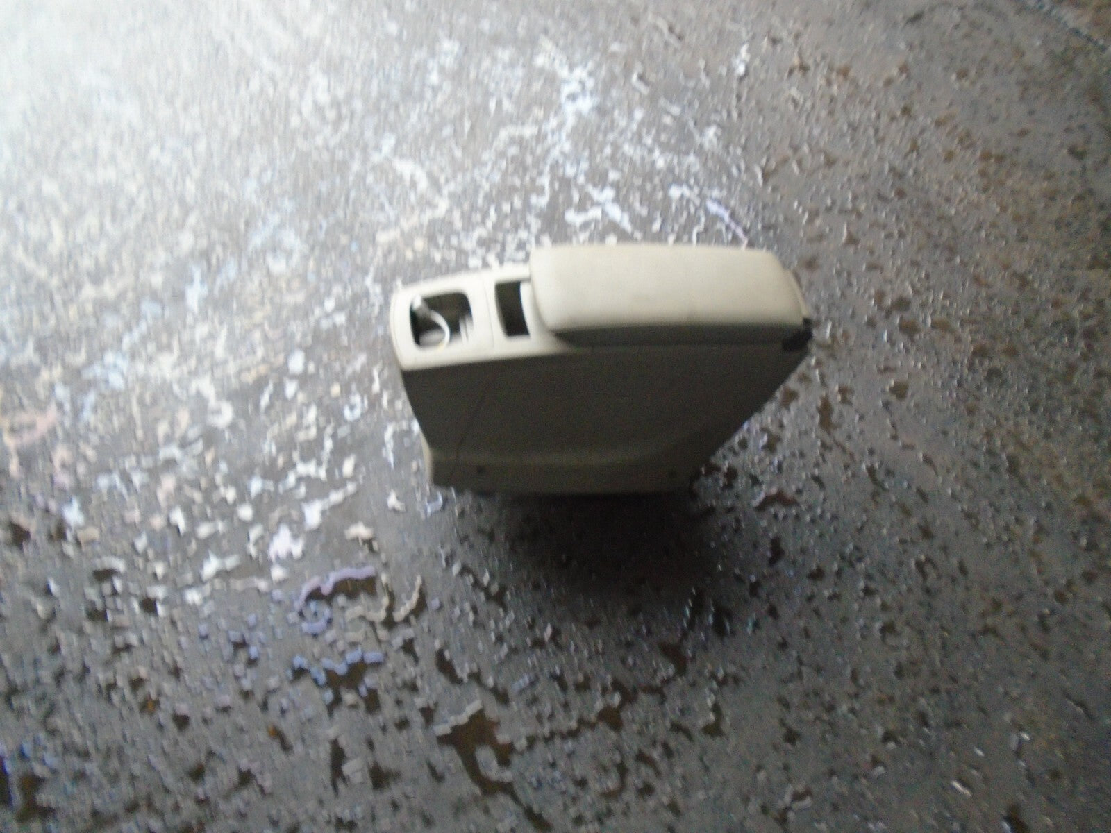 RENAULT SCENIC 2012 MK3 CENTRE ARM REST