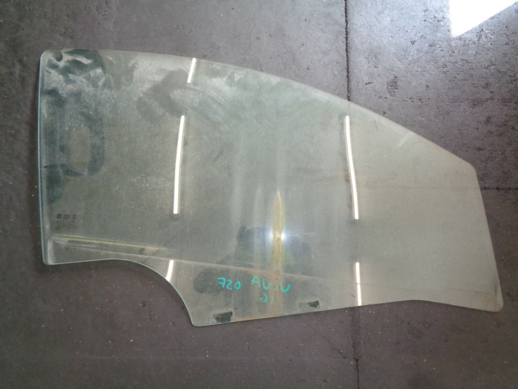 VAUXHALL VIVA 2016 OSF DRIVER SIDE FRONT DOOR WINDOW GLASS