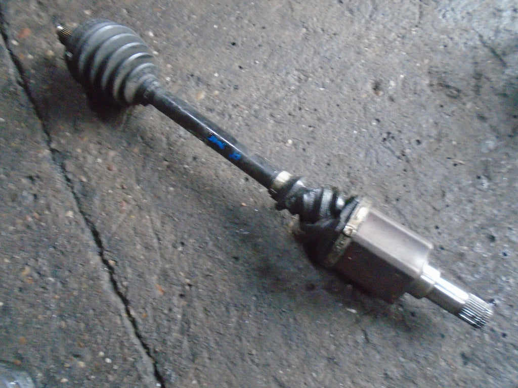AUDI A1 8X 2015 1.4 TFSI NS PASSENGER SIDE DRIVESHAFT DAMAGED 6C0407271