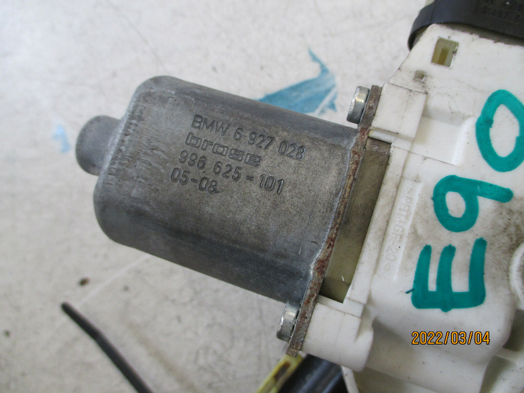 BMW 3 SERIES E90 2008 OSF DRIVER SIDE FRONT WINDOW MOTOR REGULATOR 6927028