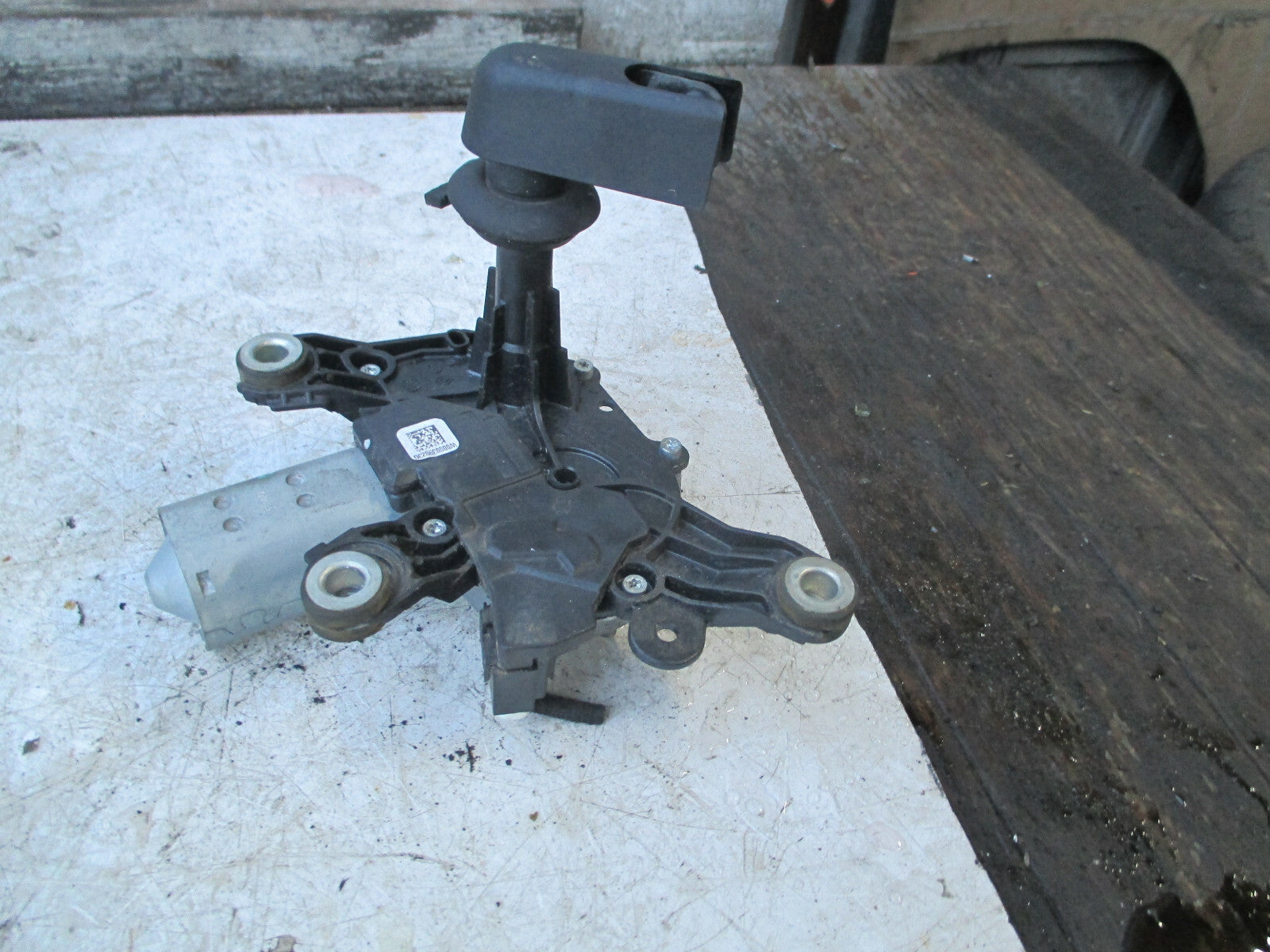 NISSAN QASHQAI J11 2018 REAR BOOT WIPER MOTOR 287104EL0A