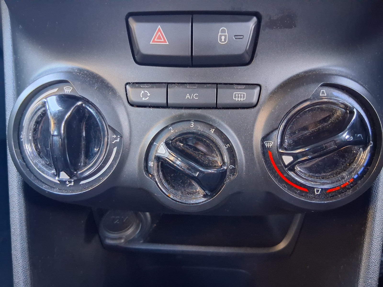 2014 PEUGEOT 208 AC HEATER CLIMATE CONTROL SWITCH PANEL