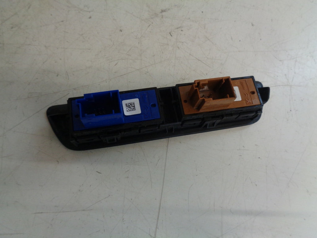 PEUGEOT 208 2012-2016 SWITCH BUTTON PANEL 96750154ZD