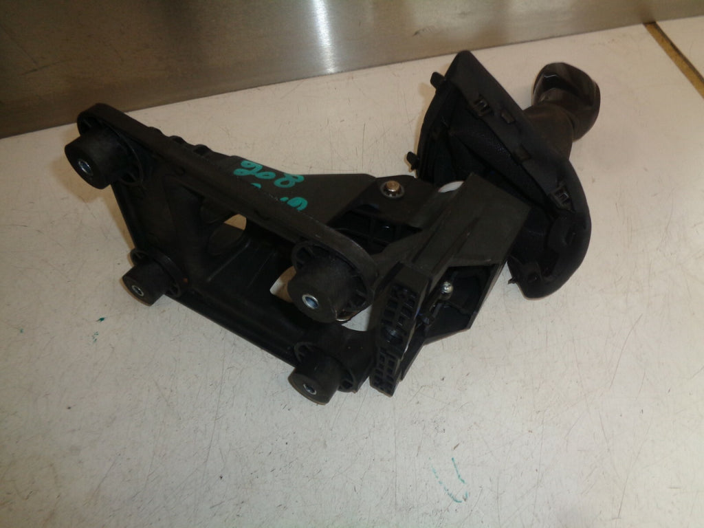 PEUGEOT 208 2012 5 SPEED MANUAL GEAR STICK GEAR SHIFTER 9676190280