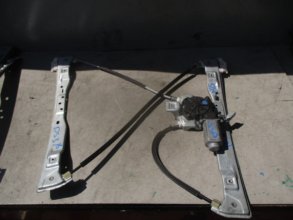 2016 CITROEN DS3 NSF PASSENGER SIDE FRONT LEFT WINDOW MOTOR REGULATOR 9683690280