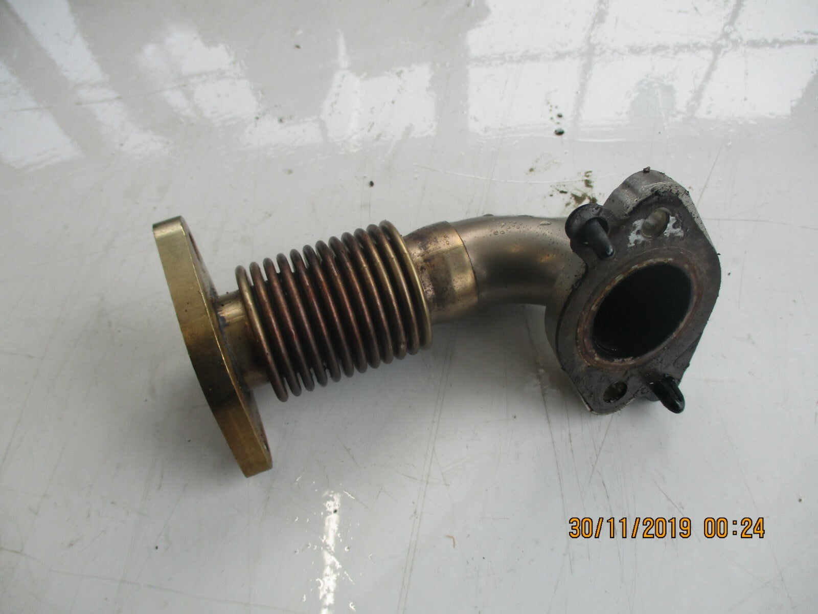 MERCEDES GLA X156 2014 2.1 CDI DIESEL EGR COOLER VALVE PIPE TUBE A651411004