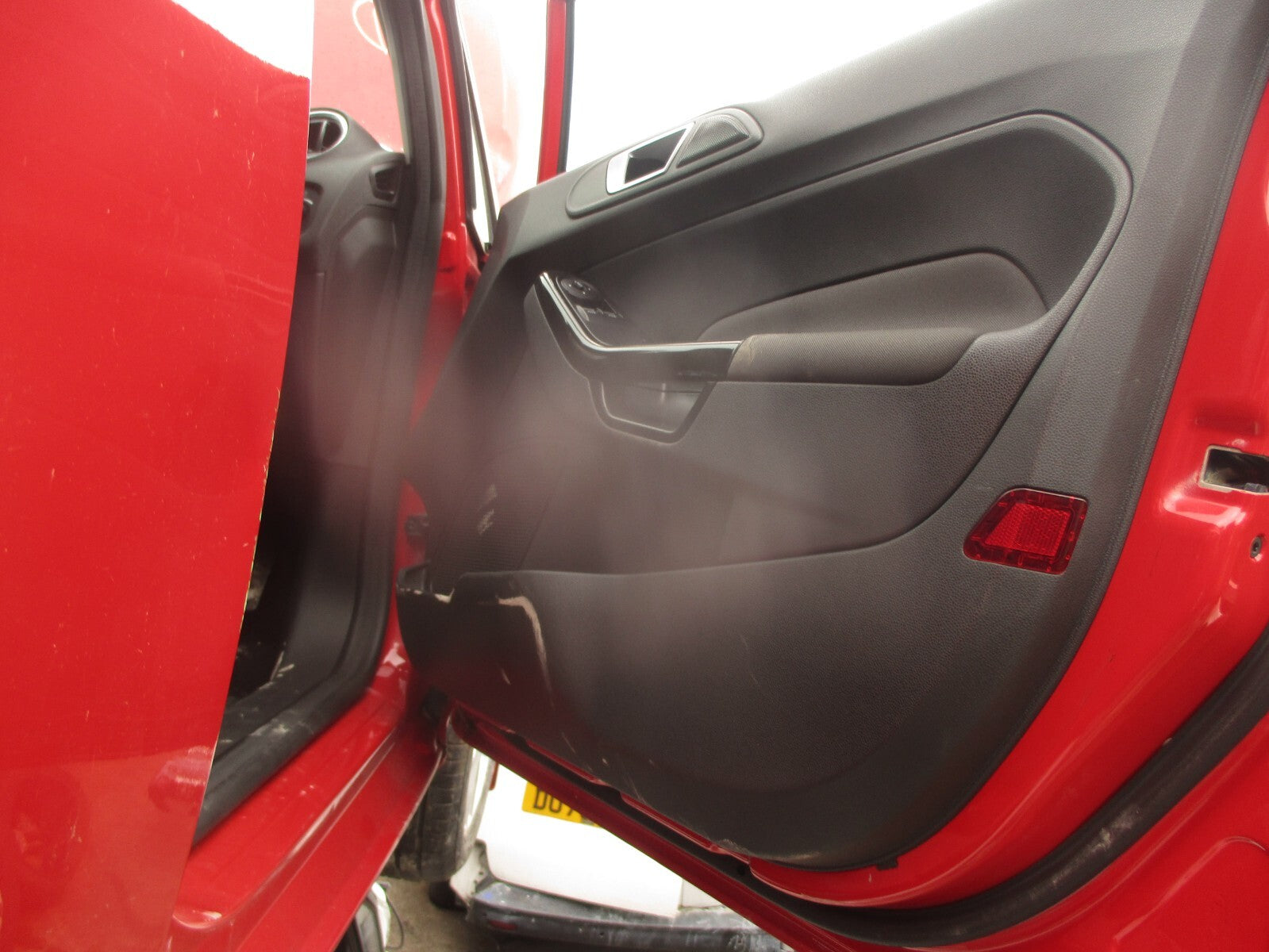2017 FORD FIESTA MK7 OSF DRIVER SIDE FRONT RIGHT DOOR CARD PANEL
