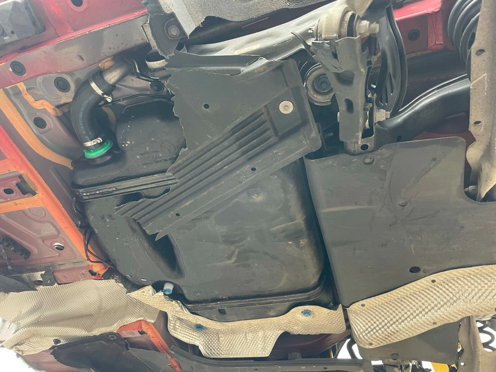 2018 MERCEDES GLA X156 180 PETROL FUEL TANK