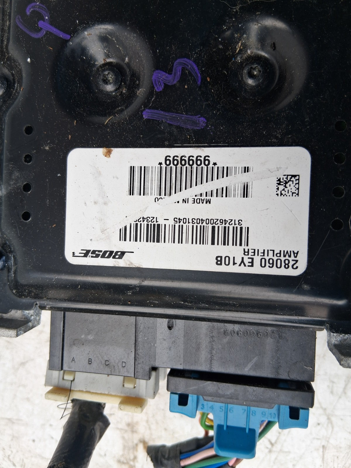 2013 NISSAN QASHQAI J10 BOSE SOUND AUDIO AMPLIFIER MODULE 28060EY10B