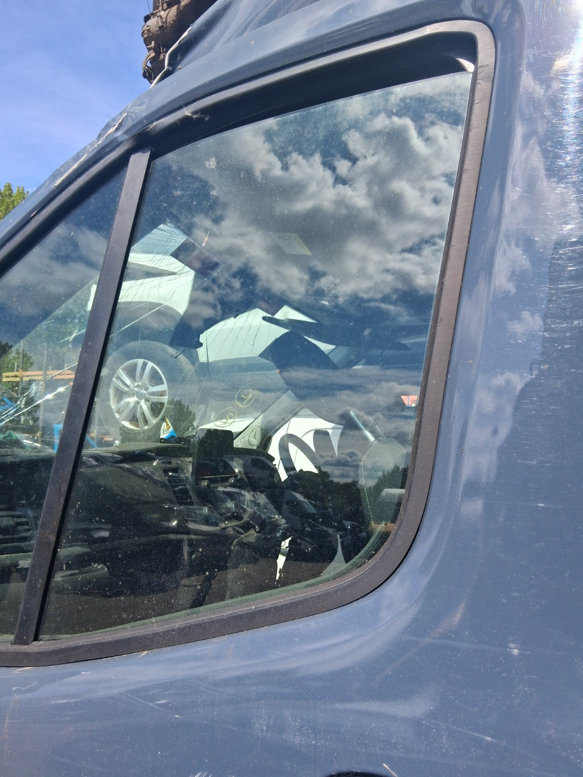 2021 FORD TRANSIT MK8 NSF PASSENGER SIDE FRONT MAIN WINDOW GLASS