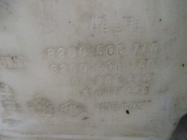 2012 RENAULT TRAFIC VIVARO 2.0 DIESEL WINDSCREEN WASHER TANK 8200506740