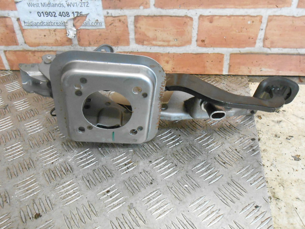 RENAULT CLIO MK3 2008 BRAKE PEDAL & MOUNTING FRAME ASSEMBLY BARE