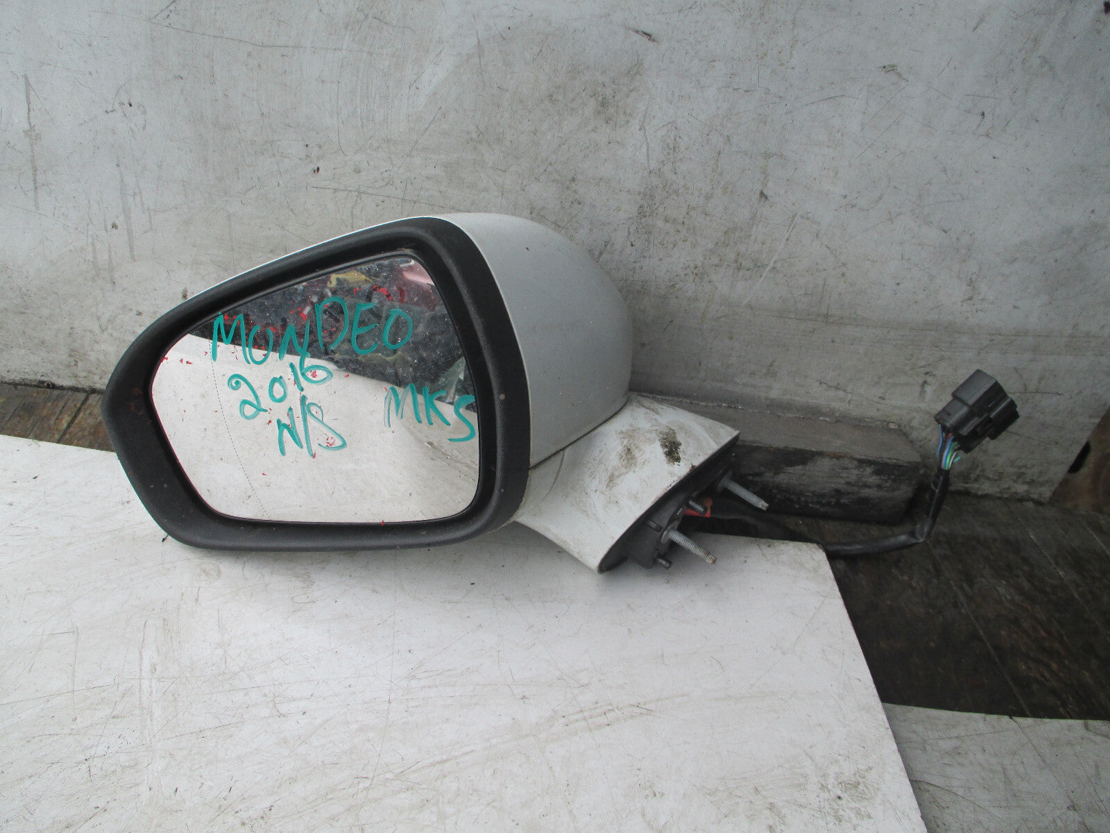 FORD MONDEO MK5 2015 TITANIUM NS PASSENGER ELECTRIC DOOR WING MIRROR WHITE FD