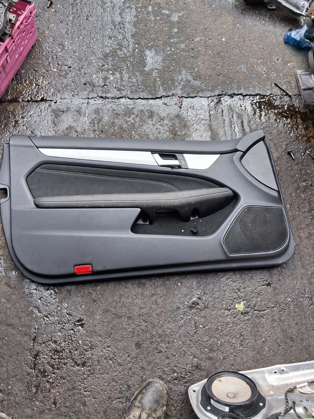 2014 MERCEDES BENZ C CLASS W204 COUPE NSF PASSENGER SIDE DOOR CARD PANEL