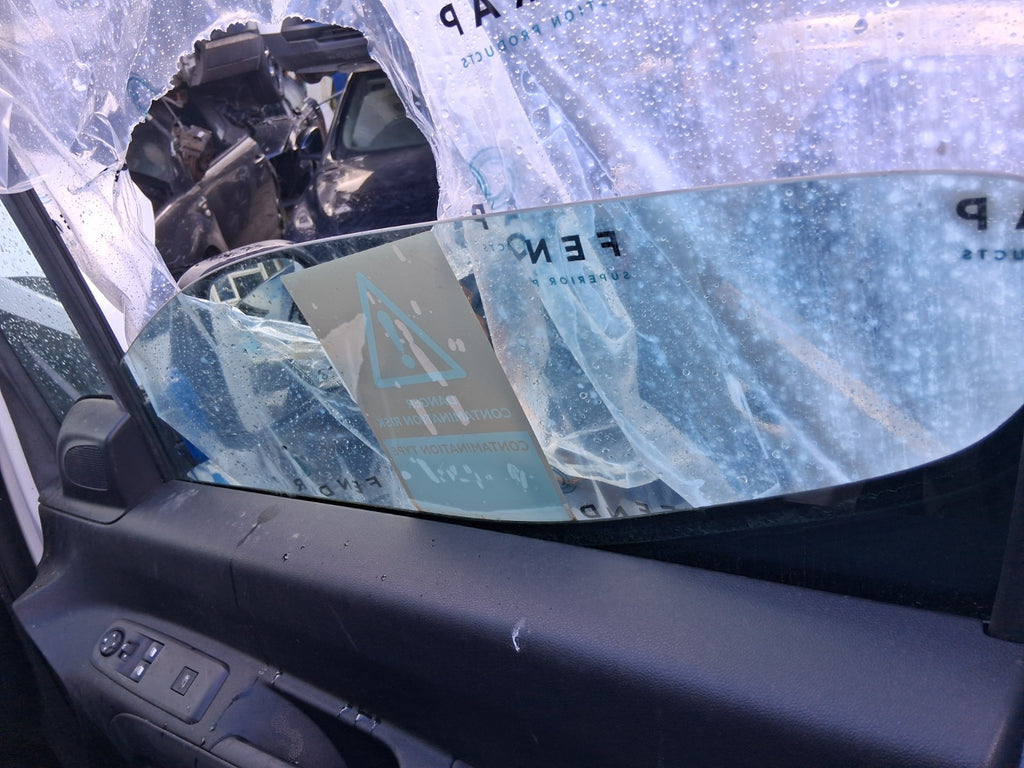 2024 CITROEN BERLINGO MK3 K9 OSF DRIVER SIDE FRONT RIGHT WINDOW GLASS