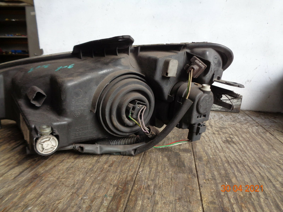 PEUGEOT 206 2003 OS DRIVER SIDE FRONT LIGHT HEADLIGHT LAMP