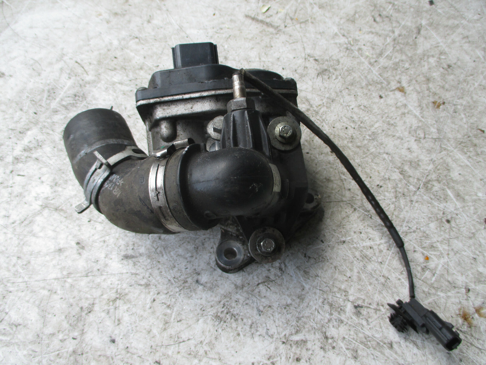 RENAULT CLIO MK4 2016 THROTTLE BODY ASSEMBLY UNIT 03U07 3323
