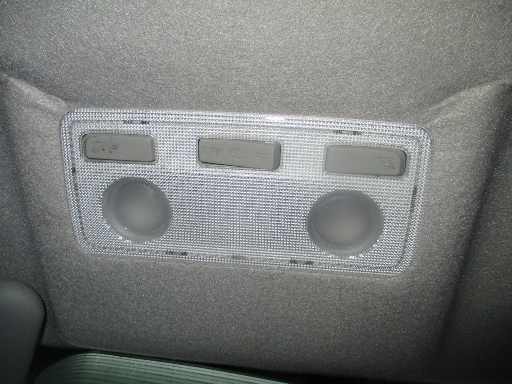 TOYOTA YARIS MK3 2018 FRONT INTERIOR ROOF READING LIGHT