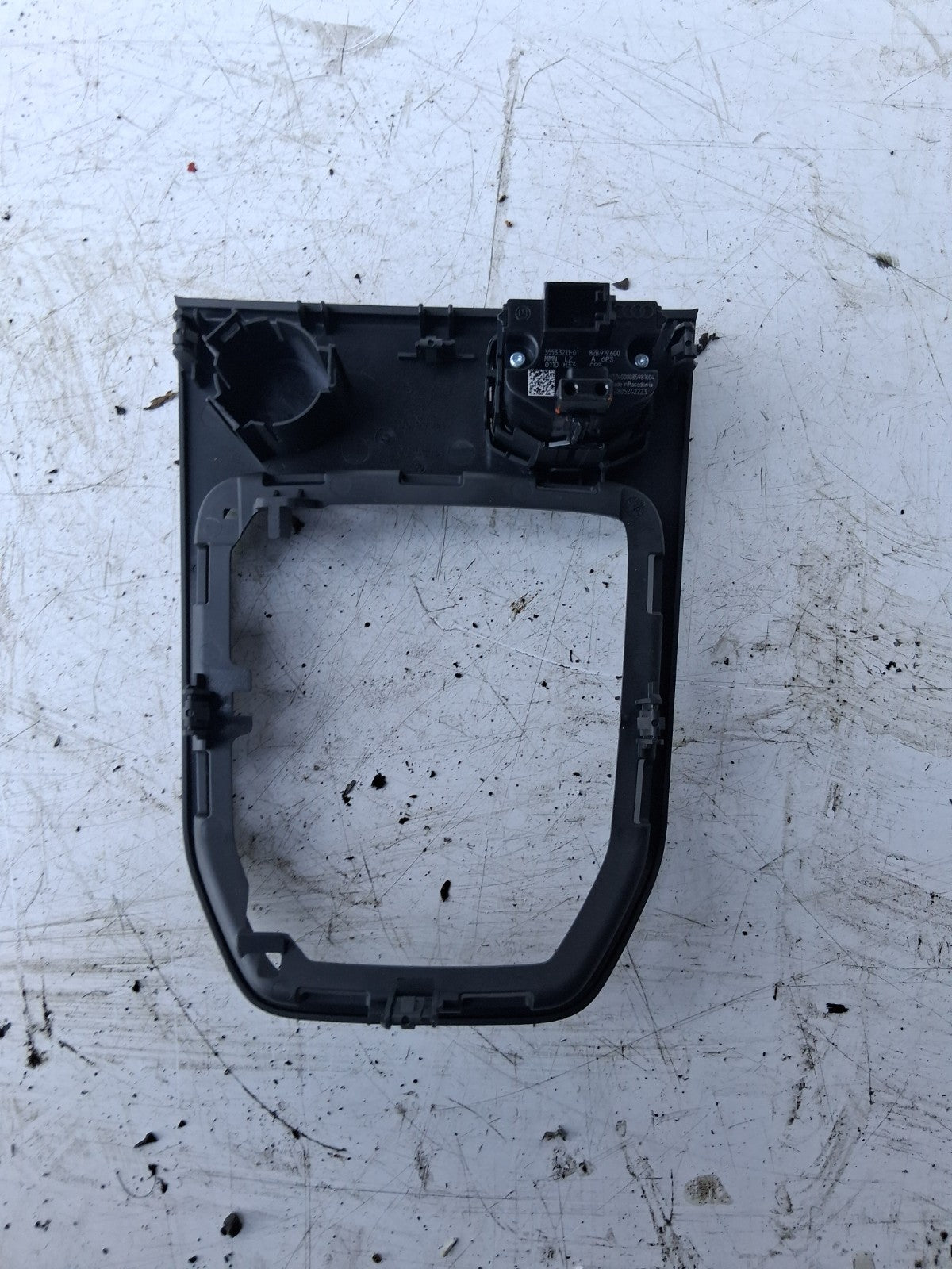 2024 AUDI A1 S LINE MK2 GB GEAR SELECTOR GEAR SURROUND TRIM PANEL 11055001