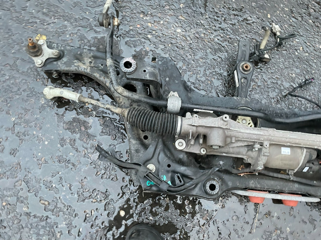 SKODA OCTAVIA MK3 5E 2019 1.5 PETROL FRONT SUB FRAME WITH STEERING RACK SUBFRAME