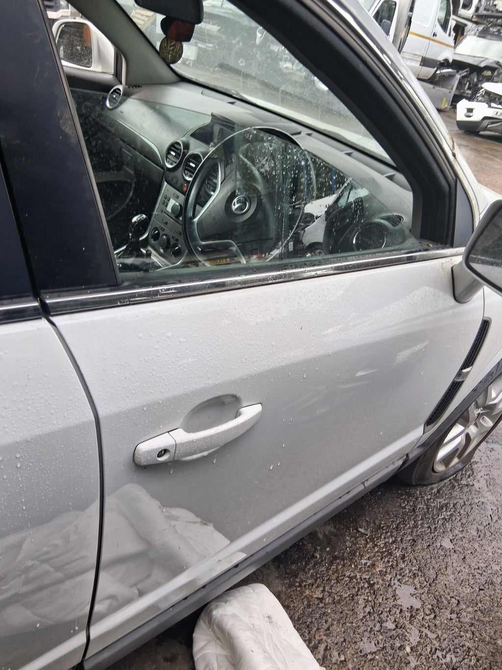 2015 VAUXHALL ANTARA MK1 OSF DRIVER SIDE FRONT DOOR WHITE GAZ
