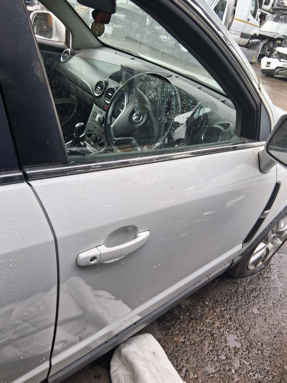 2015 VAUXHALL ANTARA MK1 OSF DRIVER SIDE FRONT DOOR WHITE GAZ