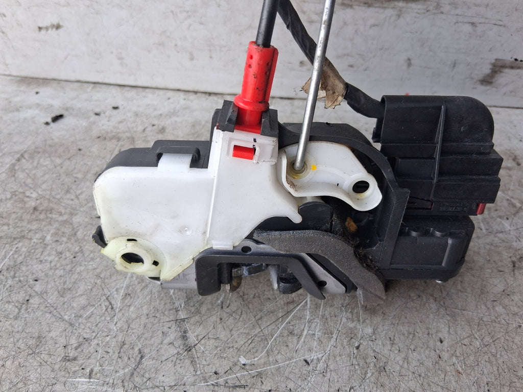 VAUXHALL ZAFIRA C 2016 OSF DRIVER SIDE FRONT DOOR LOCK MECHANISM 3023881