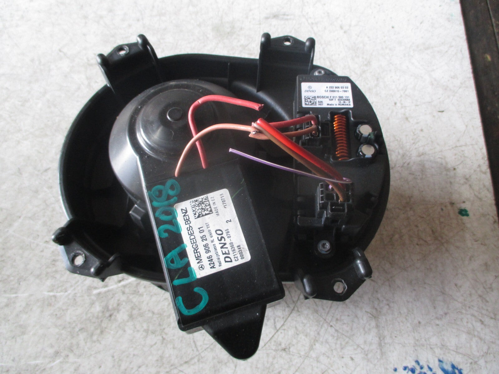 MERCEDES BENZ CLA 2018 HEATER AIR BLOWER MOTOR FAN A2469062501